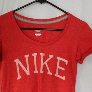 Nike T-shirt
